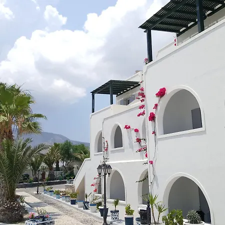 Okeanis 4* Agia Paraskevi (Santorini)